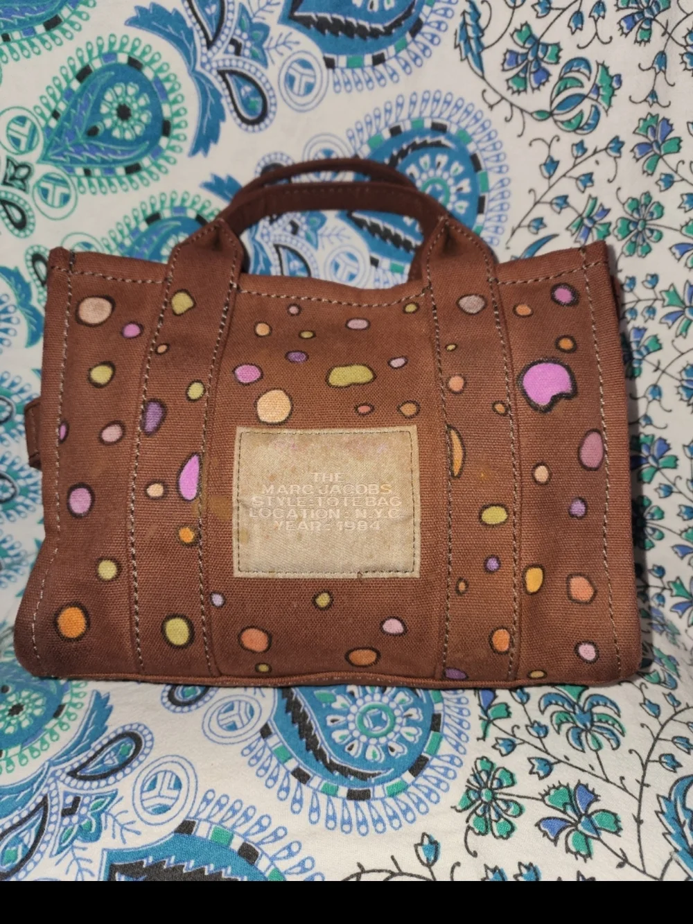 Authentic Marc Jacobs The Tote Bag - Picture 2 of 6